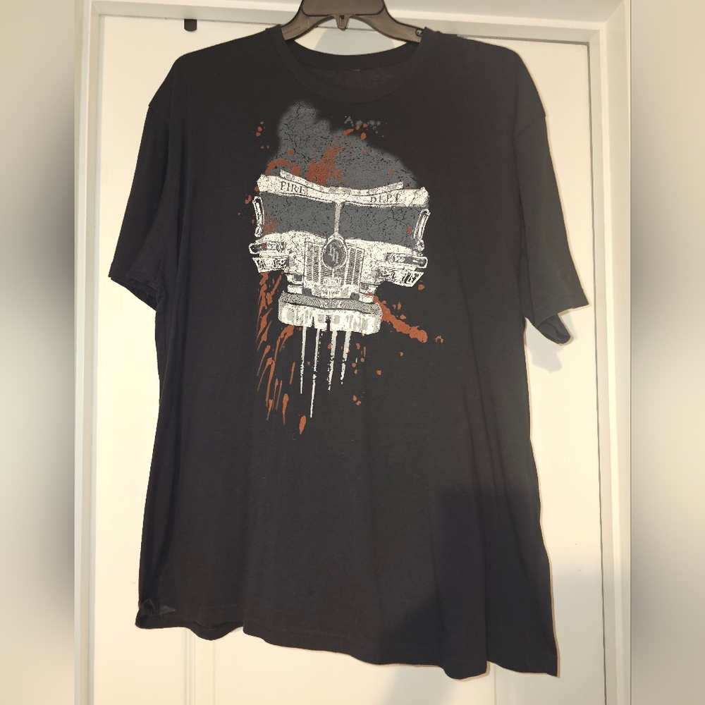 Men's Black Graphic Tee with Bold Design